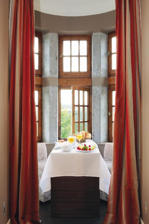 Manoir De Lebioles Hotel Спа Стая снимка